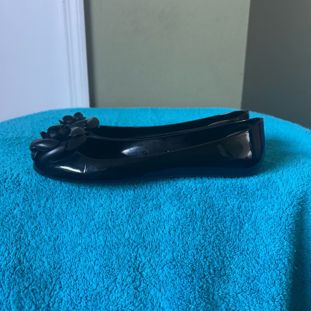 Kate Spade Jade Jelly Black Flats with Floral Accent Sz 9 - Picture 6 of 14